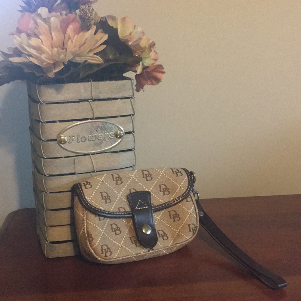 Vintage Dooney & Bourke Wristlet w/ DB Print
